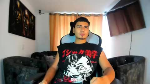 Snapshot of sam_knight_ chatting on 01-10-26, 12:40 SAM online show from 01-10-26, 12:40