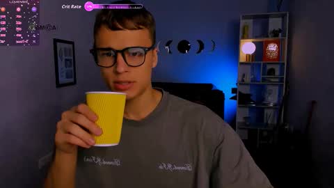 Snapshot of sam_nexor chatting on 10-10-25, 10:36 Sam online show from 10-10-25, 10:36