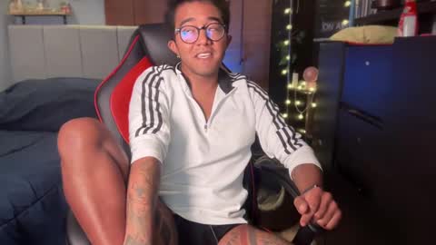 SAMUEL THOMPSON online show from 02-27-25, 07:04