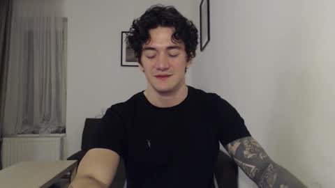 Sam online show from 02-11-26, 12:37