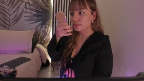 Samaantha  online show from 03-26-26, 11:38