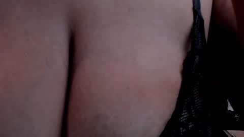 Snapshot of samantablake chatting on 11-12-25, 07:57 Samanta online show from 11-12-25, 07:57