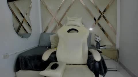 samantaht online show from 12-06-24, 01:44