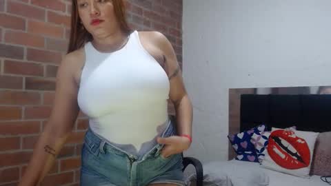 Snapshot of samantha__karolstone chatting on 03-02-26, 02:25 SAMANTHA online show from 03-02-26, 02:25