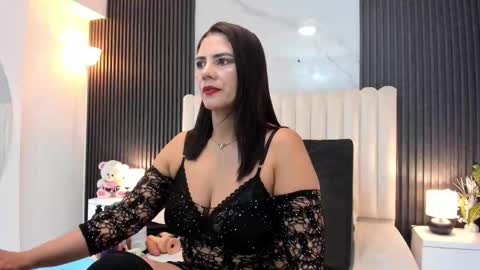 Samantha online show from 11-14-25, 04:22