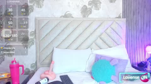 Snapshot of samantha_duque11 chatting on 02-07-25, 07:50 Samantha online show from 02-07-25, 07:50