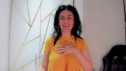 Snapshot of samantha_larusso_ chatting on 10-18-25, 12:50 Andy online show from 10-18-25, 12:50
