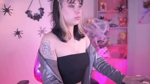 SAMY online show from 10-14-25, 02:40