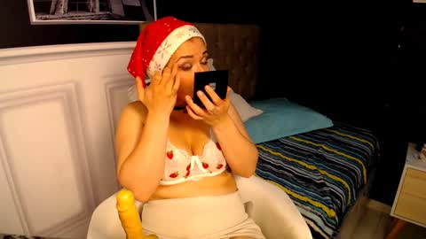 Samantha Anderson online show from 12-15-24, 11:31