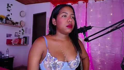 Samantha Bloom  online show from 12-07-24, 11:40