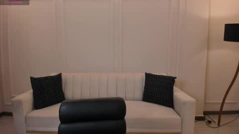 samanthaconnorx online show from 09-19-25, 02:57