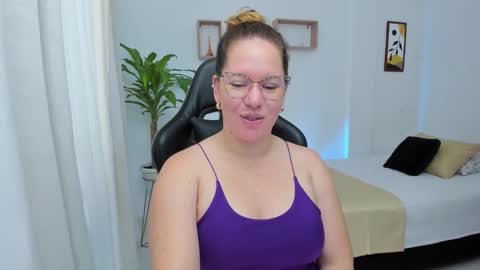 Samantha samy online show from 12-14-24, 05:36