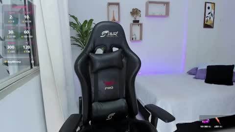 Samantha samy online show from 01-11-25, 09:36