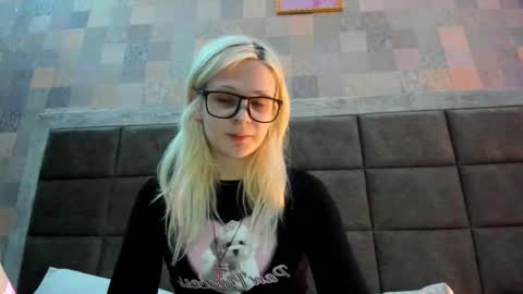 Samantha online show from 09-26-25, 10:47