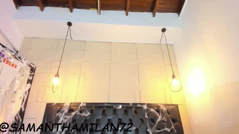 Alejandra  online show from 10-16-25, 10:05