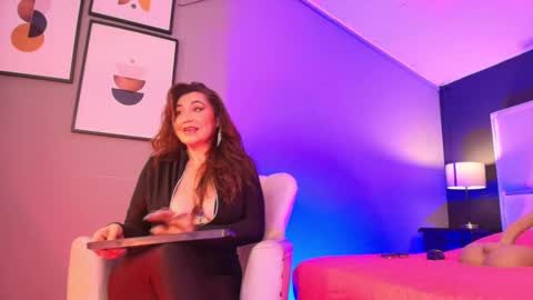 Samanta online show from 09-25-25, 08:01