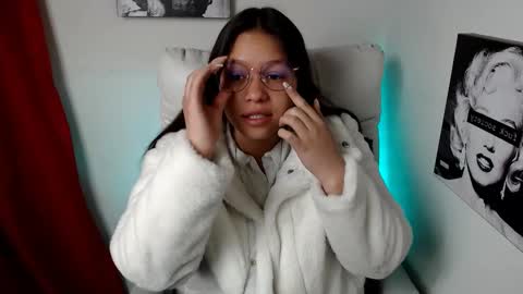 Samantha online show from 12-28-24, 01:28