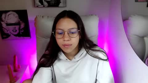 Samantha online show from 02-13-26, 01:51