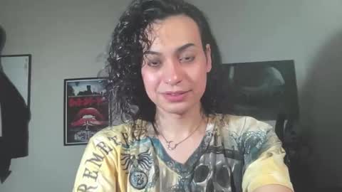 Snapshot of samanthasayten chatting on 03-12-25, 12:20 Samantha SayTen online show from 03-12-25, 12:20