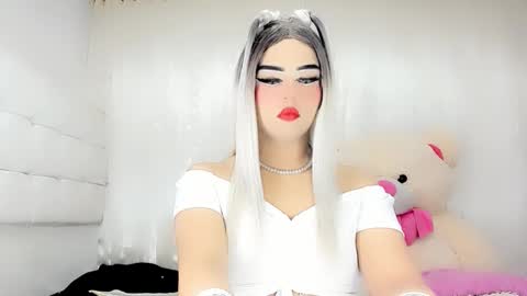 samanthax_xissadora1 online show from 02-06-25, 01:38