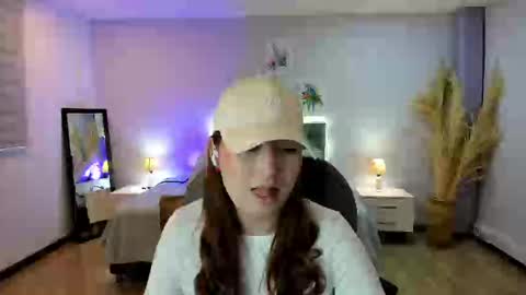 samara_hilton_2 online show from 10-01-25, 07:31
