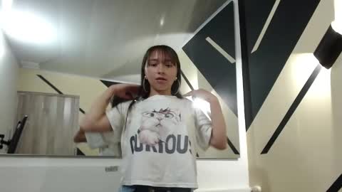 Dafne  online show from 01-09-25, 02:29