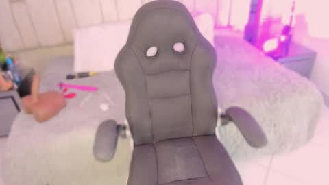 samarafernandez online show from 09-20-25, 02:12