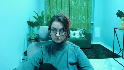 Snapshot of samaralong chatting on 01-11-26, 02:00 Sam online show from 01-11-26, 02:00