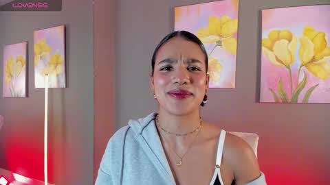 Snapshot of samarhagomez chatting on 11-18-25, 07:51 Samarha Gomez online show from 11-18-25, 07:51