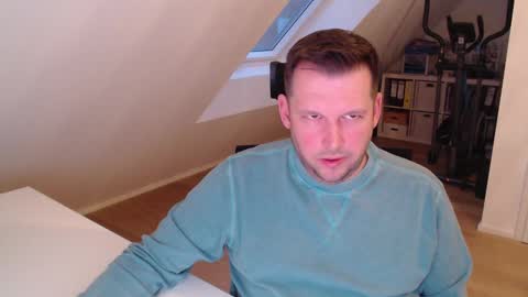 Snapshot of samariterbw chatting on 01-24-25, 04:17 TopBoy online show from 01-24-25, 04:17