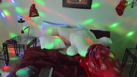 Yaya online show from 12-11-24, 10:03