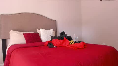 Yaya online show from 02-28-26, 07:26