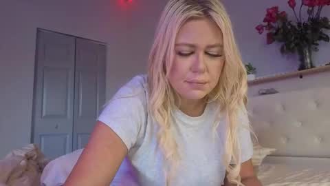 Samatha James online show from 02-08-26, 04:43