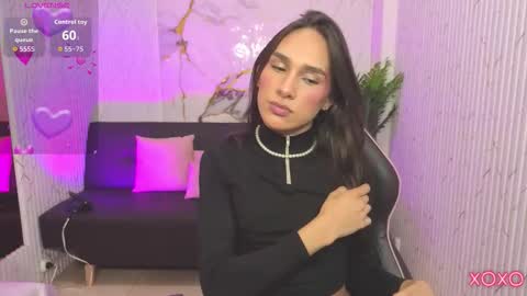 Snapshot of samcielo_tay chatting on 03-29-26, 11:32 sam online show from 03-29-26, 11:32