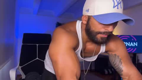 Snapshot of samdornan chatting on 12-12-24, 04:53 Sam Dornan online show from 12-12-24, 04:53