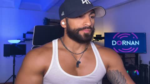 Snapshot of samdornan chatting on 12-19-24, 04:57 Sam Dornan online show from 12-19-24, 04:57