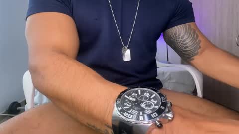 Snapshot of samdornan chatting on 02-08-25, 07:05 Sam Dornan online show from 02-08-25, 07:05