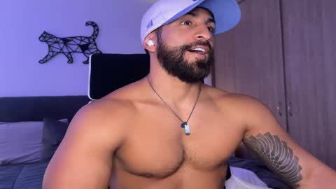 Snapshot of samdornan chatting on 02-17-25, 06:48 Sam Dornan online show from 02-17-25, 06:48