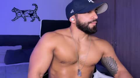 Snapshot of samdornan chatting on 03-01-25, 02:04 Sam Dornan online show from 03-01-25, 02:04