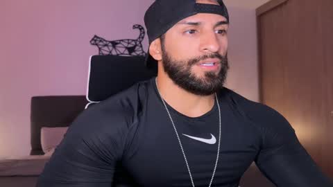 Snapshot of samdornan chatting on 03-04-25, 11:22 Sam Dornan online show from 03-04-25, 11:22