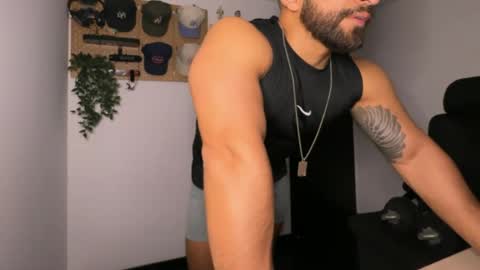 Snapshot of samdornan chatting on 02-15-26, 12:18 Sam Dornan online show from 02-15-26, 12:18