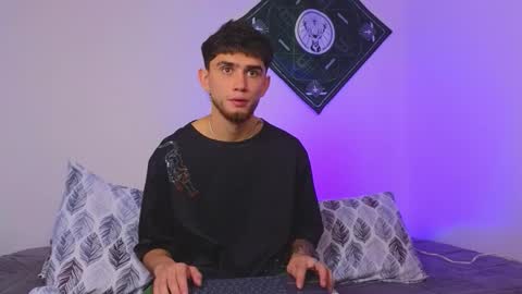 Snapshot of samevansx chatting on 09-18-25, 03:03 samevansx online show from 09-18-25, 03:03