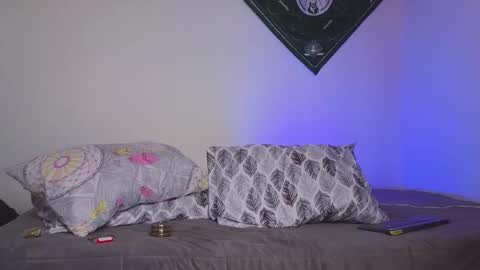 Snapshot of samevansx chatting on 09-23-25, 03:48 samevansx online show from 09-23-25, 03:48