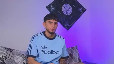 Snapshot of samevansx chatting on 10-18-25, 03:24 samevansx online show from 10-18-25, 03:24