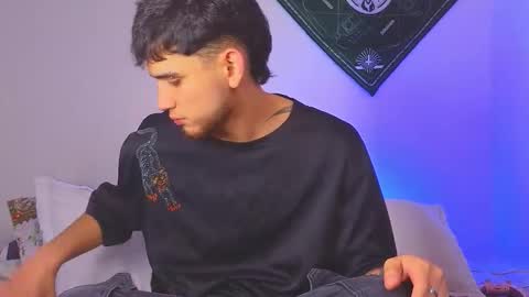 Snapshot of samevansx chatting on 11-29-25, 06:33 samevansx online show from 11-29-25, 06:33