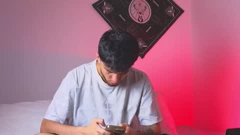 Snapshot of samevansx chatting on 12-16-25, 04:12 samevansx online show from 12-16-25, 04:12