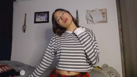 Snapshot of sami_and_gael chatting on 10-02-25, 02:18 Tami Gael online show from 10-02-25, 02:18