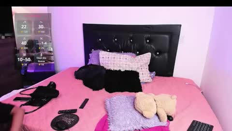 Snapshot of samiacooper25 chatting on 01-10-26, 09:00 samiacooper25 online show from 01-10-26, 09:00