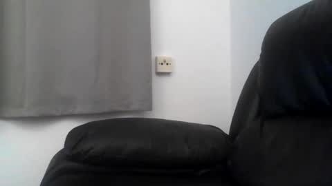 samiam381653 online show from 10-06-25, 10:18