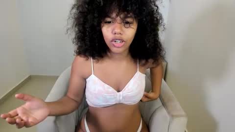 Samie Mury  online show from 11-21-25, 03:27